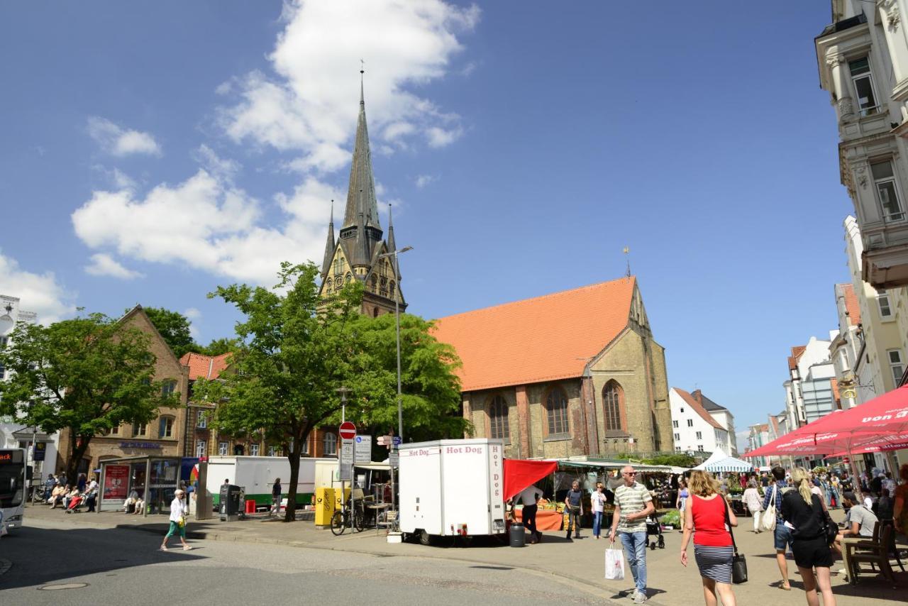 Fewo1846 - Altes Steuermannhaus - Uriges Reihenhaus Mit 2 Schlafzimmern In Der Altstadt Flensburg Ngoại thất bức ảnh